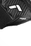 Reusch Attrakt Infinity Junior 5472715 7700 black 4